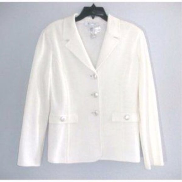 St. John Santana Knit Blazer W/ Pocket Flap Detail - Picture 5 of 5